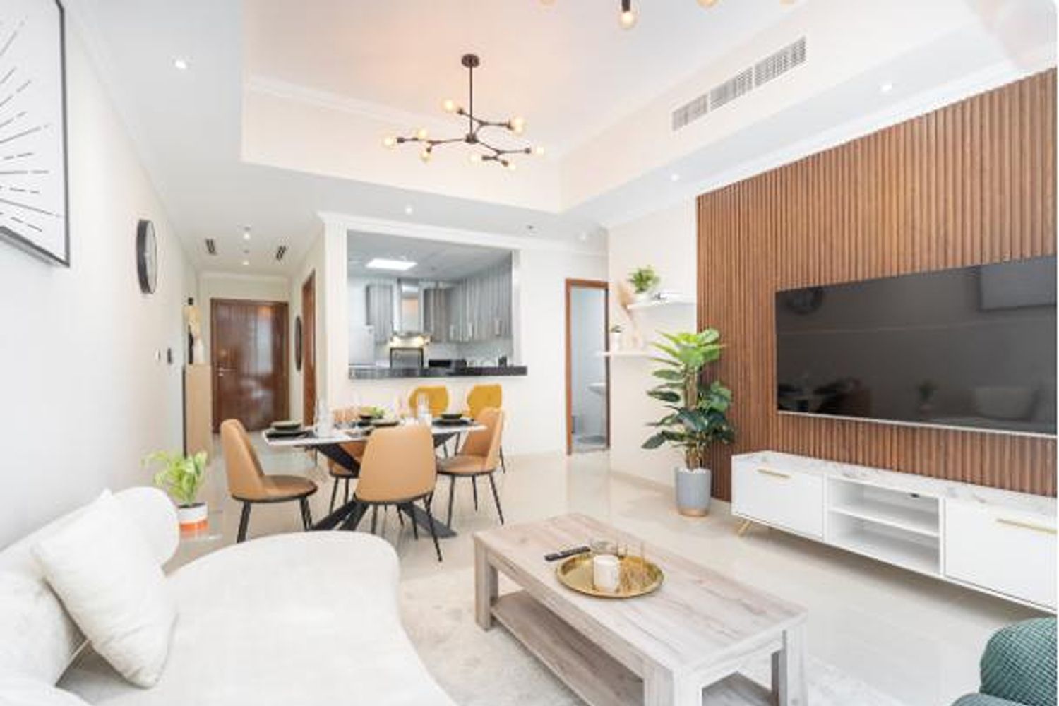 1 Bedroom Apartment in Dunya Tower