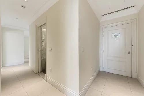 4 Bedrooms Apartment in Kempinski BLVD