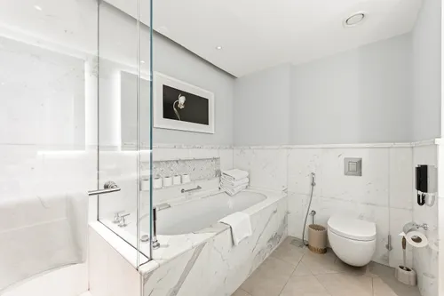 4 Bedrooms Apartment in Kempinski BLVD