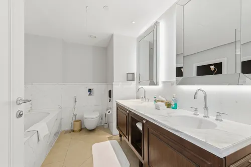 4 Bedrooms Apartment in Kempinski BLVD