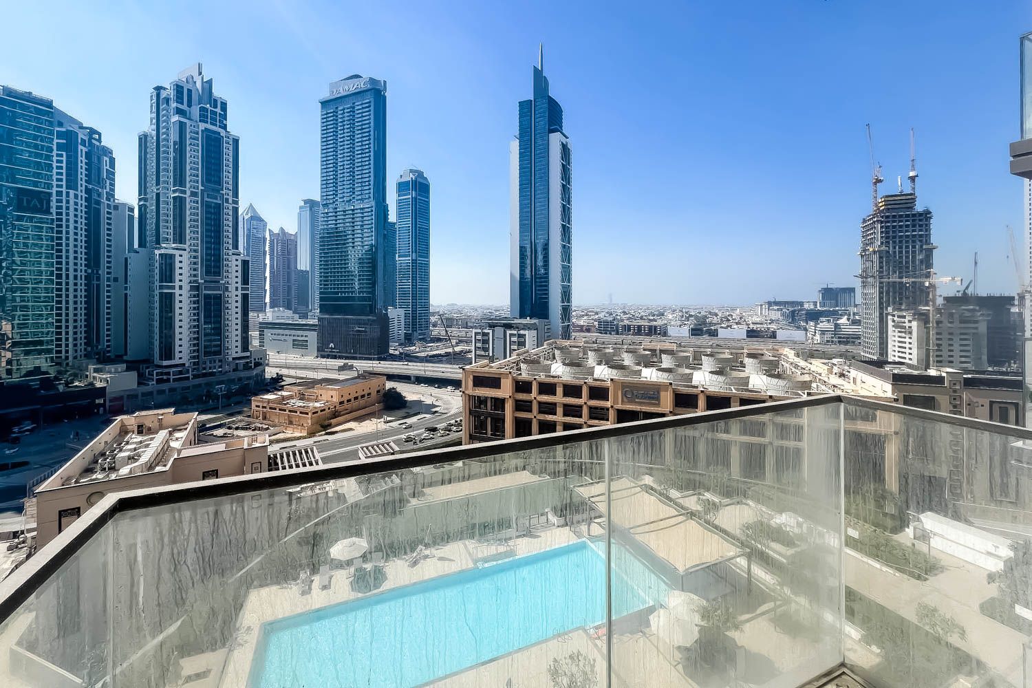 1 Bedroom Apartment in Burj Crown