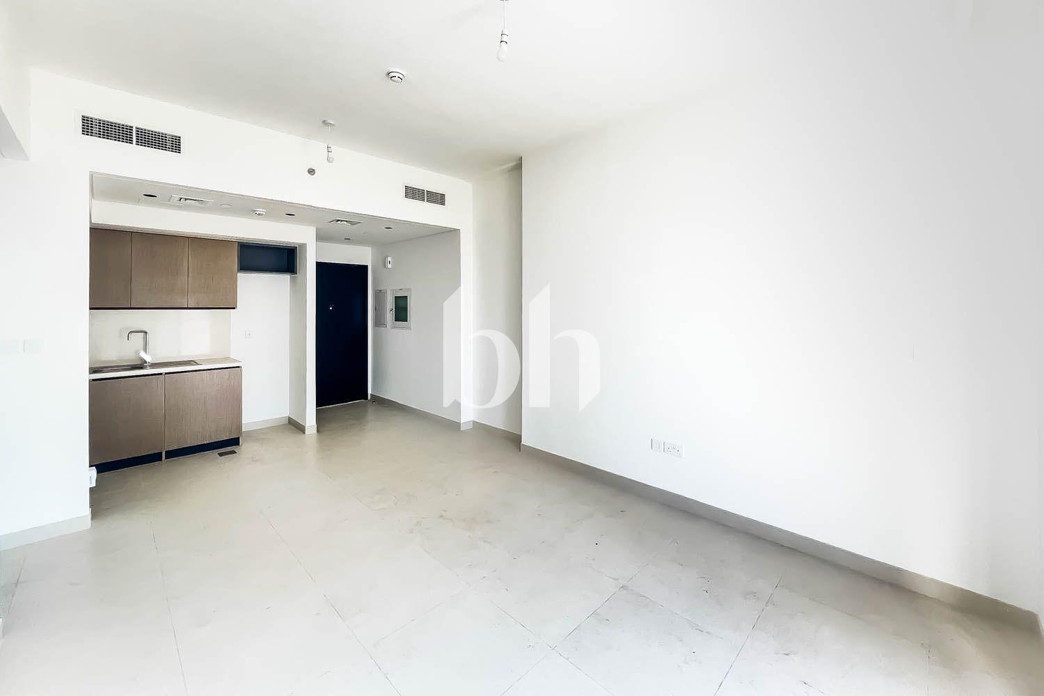 Prime Location | Unfurnished | Sublease Available