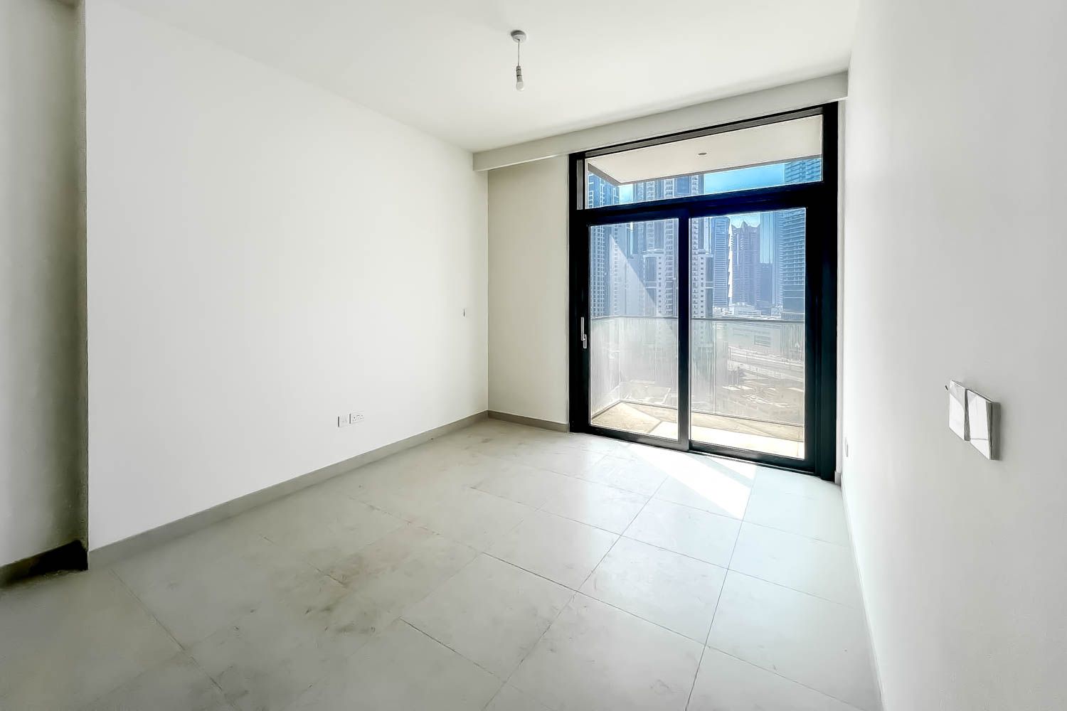 1 Bedroom Apartment in Burj Crown