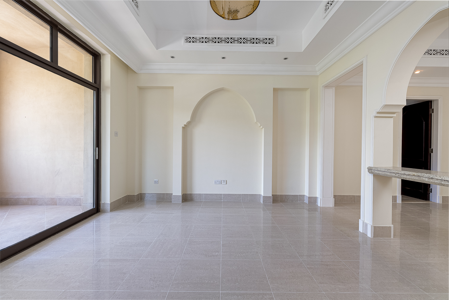 2 Bedrooms Apartment in Tajer Residences