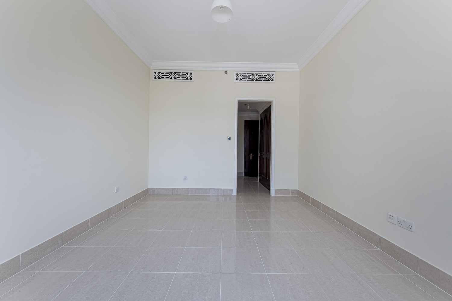 2 Bedrooms Apartment in Tajer Residences