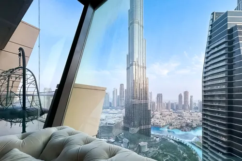 3 Bedrooms Apartment in Burj Vista Tower 1