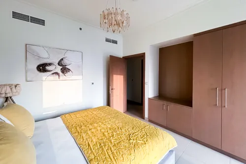 3 Bedrooms Apartment in Burj Vista Tower 1