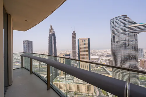 3 Bedrooms Apartment in Burj Vista Tower 1