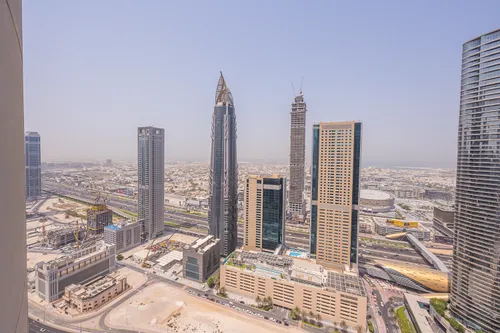 3 Bedrooms Apartment in Burj Vista Tower 1