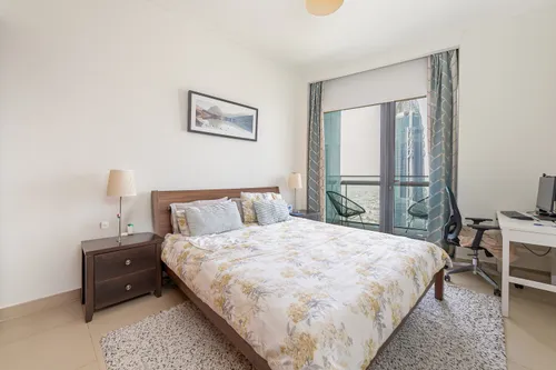 3 Bedrooms Apartment in Burj Vista Tower 1