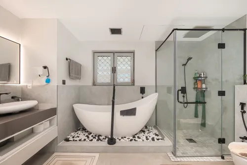 2 Bedrooms Apartment in Tajer Residences