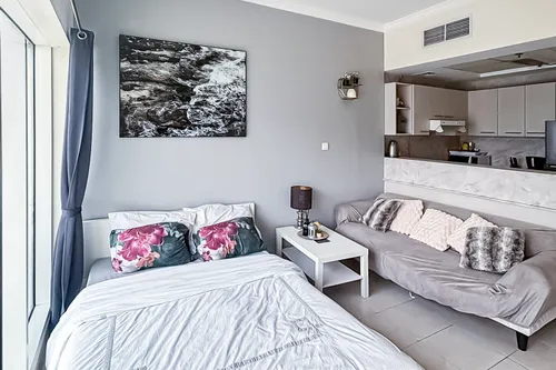  Apartment in Burj Al Nujoom