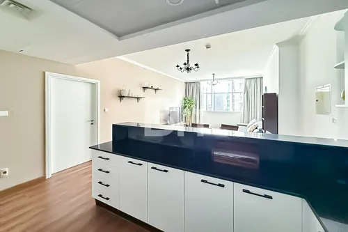 1 Bedroom Apartment in Burj Al Nujoom