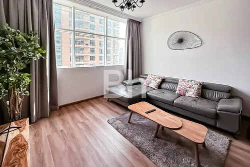 1 Bedroom Apartment in Burj Al Nujoom