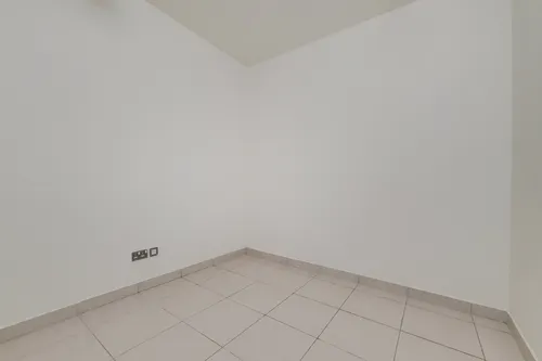 1 Bedroom Apartment in 8 Boulevard Walk