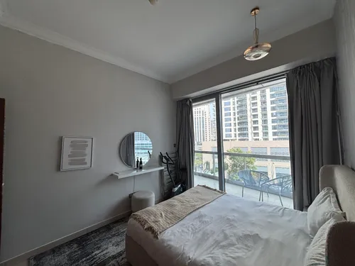 2 Bedrooms Apartment in 8 Boulevard Walk