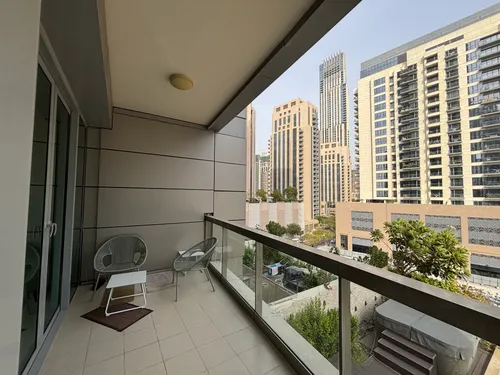 2 Bedrooms Apartment in 8 Boulevard Walk