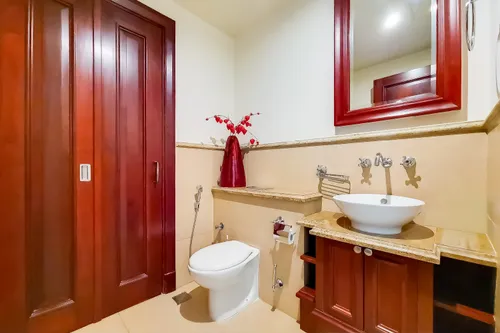 1 Bedroom Apartment in Miska 2