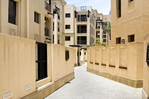 1 Bedroom Apartment in Miska 2