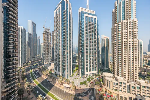 2 Bedrooms Apartment in Boulevard Crescent 2