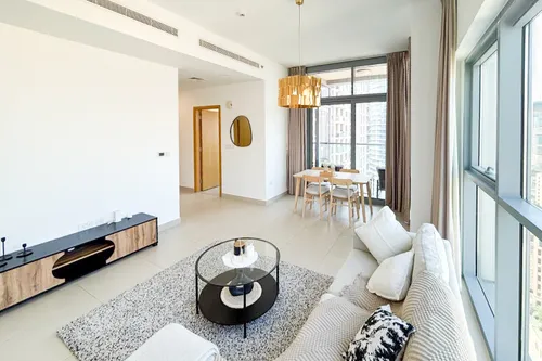 1 Bedroom Apartment in Bellevue Tower 2