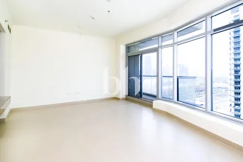 Unfurnished | Spacious Layout | Burj Khalifa View