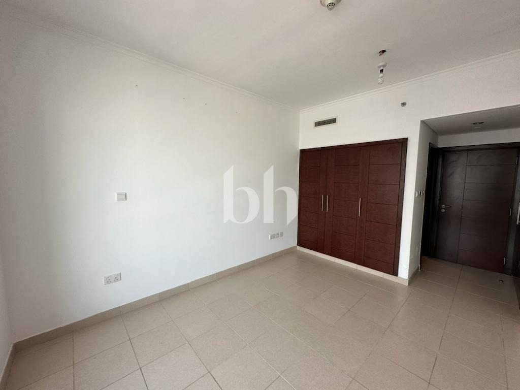 1 Bedroom Apartment in Burj Views A
