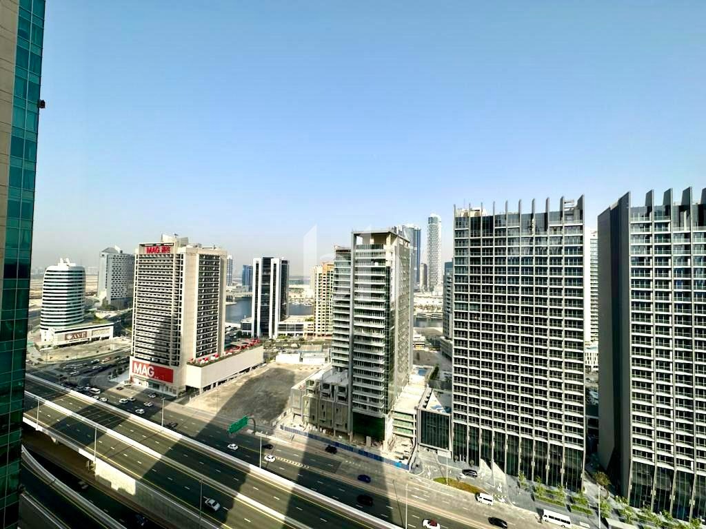 1 Bedroom Apartment in Burj Views A