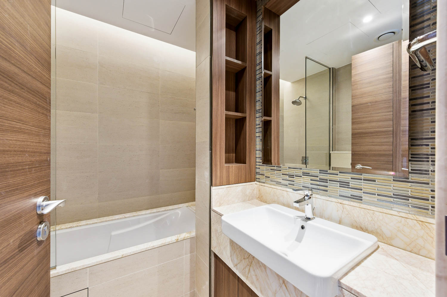 3 Bedrooms Apartment in Imperial Avenue