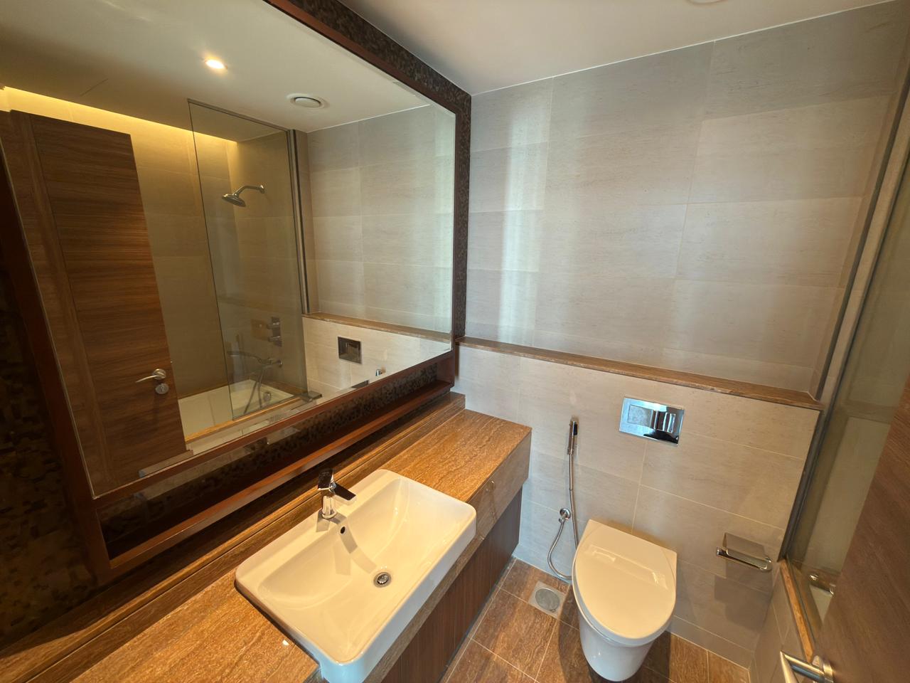 3 Bedrooms Apartment in Imperial Avenue