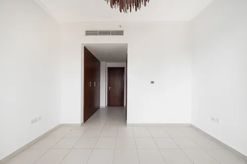 2 Bedrooms Apartment in The Residences 8
