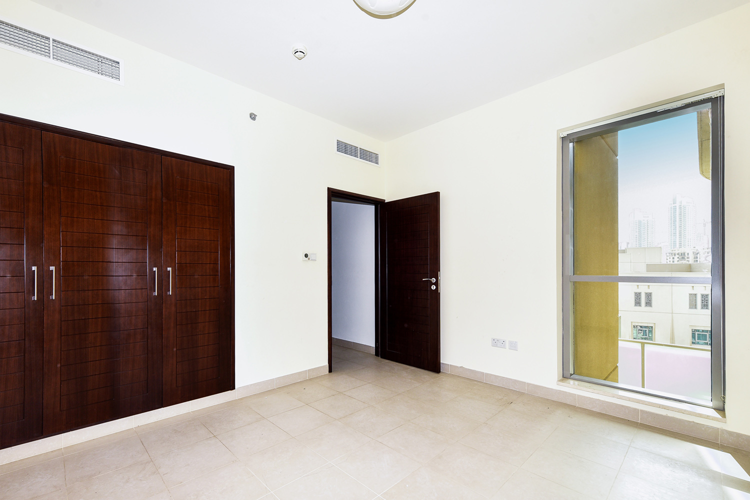 1 Bedroom Apartment in Boulevard Central Tower 1