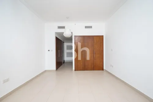 2 Bedrooms Apartment in South Ridge 3