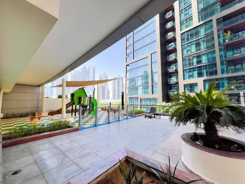 2 Bedrooms Apartment in 8 Boulevard Walk