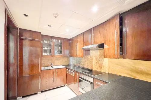 2 Bedrooms Apartment in 8 Boulevard Walk