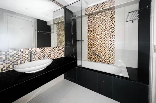 1 Bedroom Apartment in Upper Crest