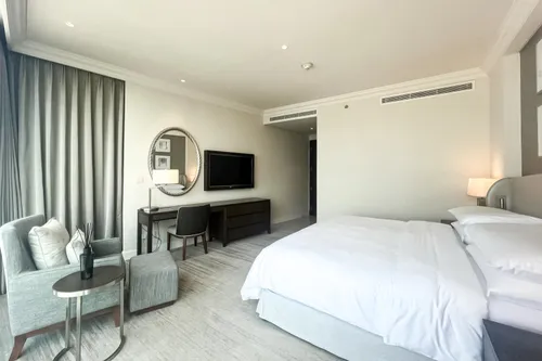 2 Bedrooms Hotel Apartment in The Address Residence Fountain Views 2