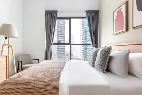 1 Bedroom Apartment in Bellevue Tower 1