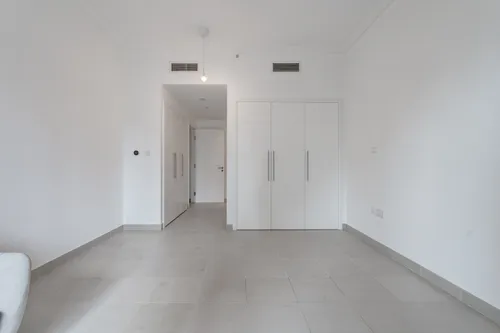 2 Bedrooms Apartment in South Ridge 3