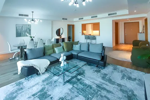 3 Bedrooms Apartment in Opera Grand