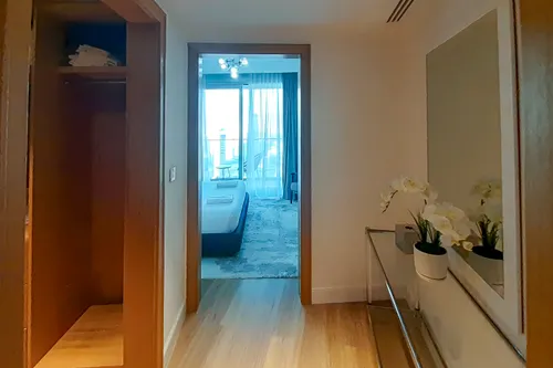 3 Bedrooms Apartment in Opera Grand