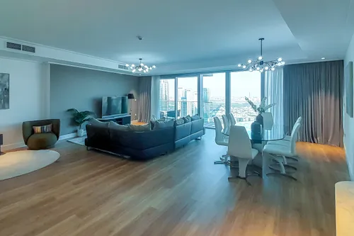 3 Bedrooms Apartment in Opera Grand