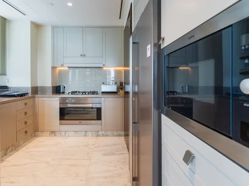 3 Bedrooms Apartment in The Address Residence Fountain Views 1