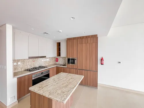 3 Bedrooms Apartment in Imperial Avenue