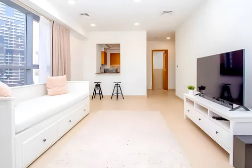 1 Bedroom Apartment in Bellevue Tower 2