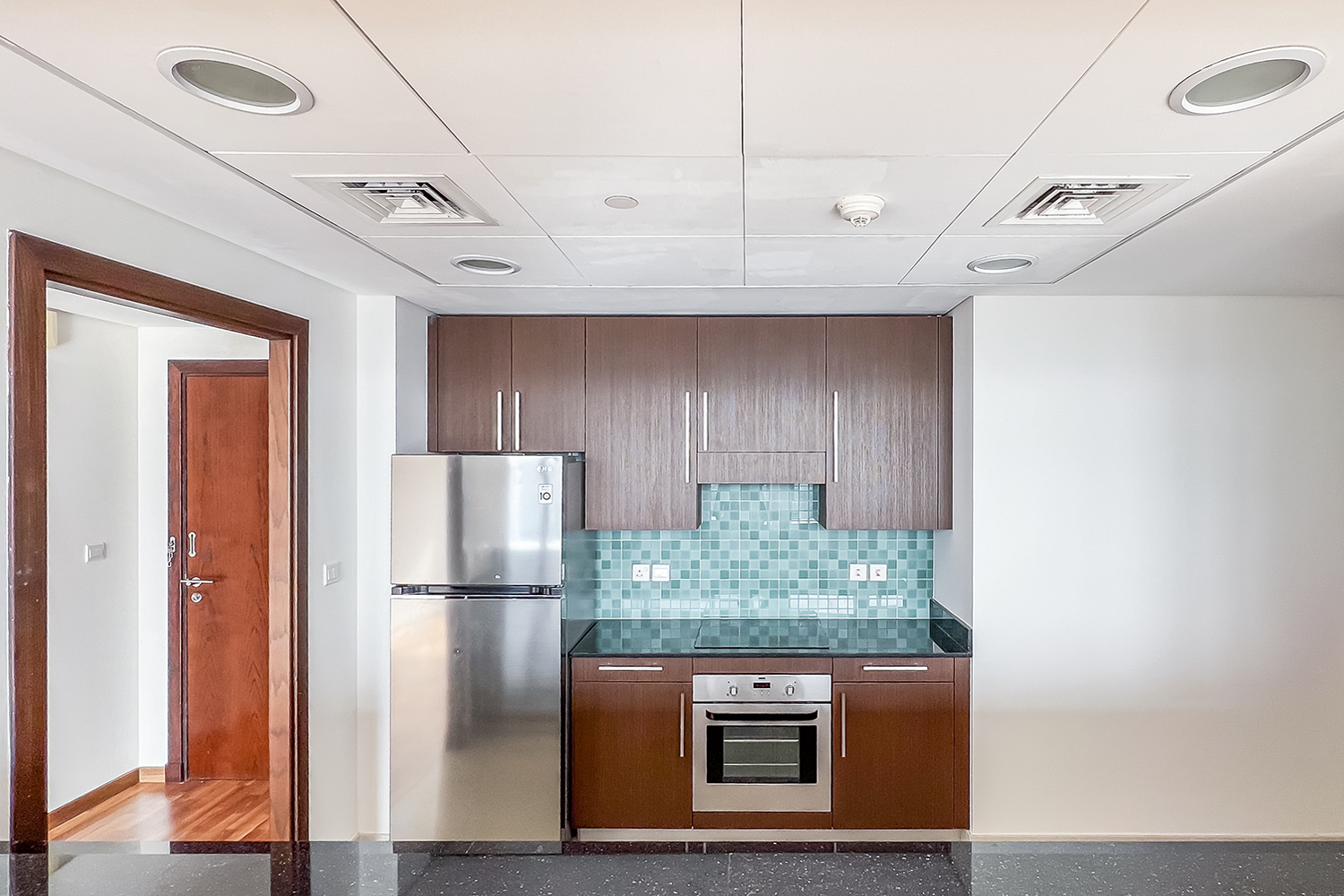 2 Bedrooms Apartment in Burj Daman