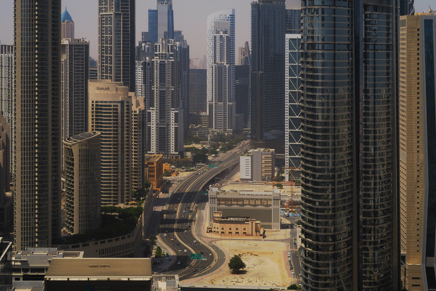 3 Bedrooms Apartment in Central Park Residential Tower