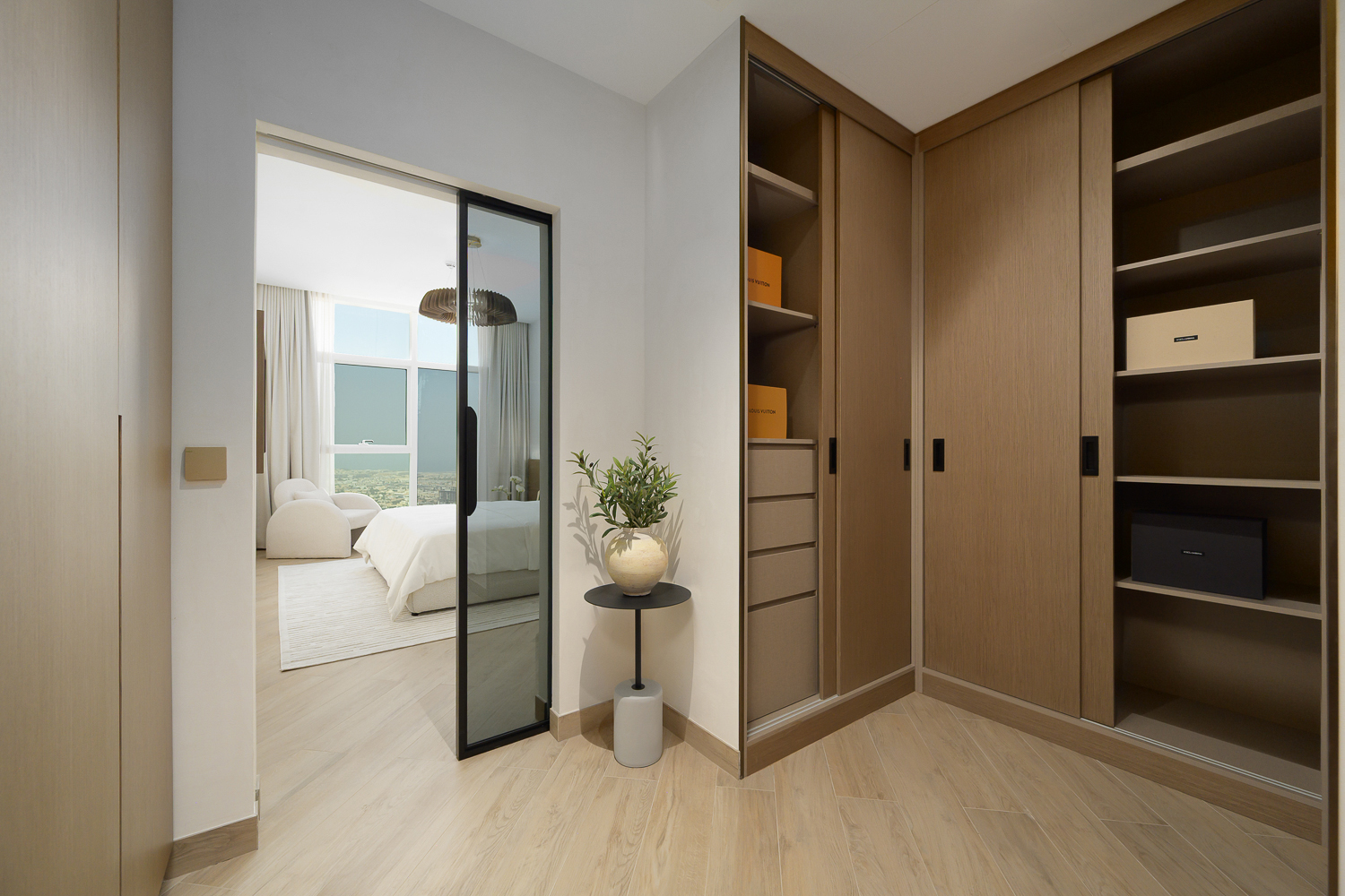 3 Bedrooms Apartment in Central Park Residential Tower