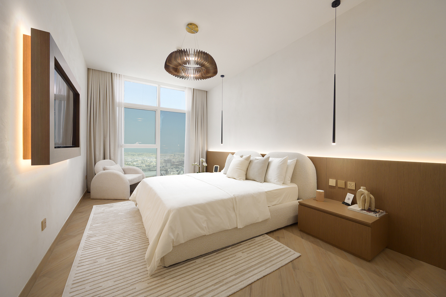 3 Bedrooms Apartment in Central Park Residential Tower