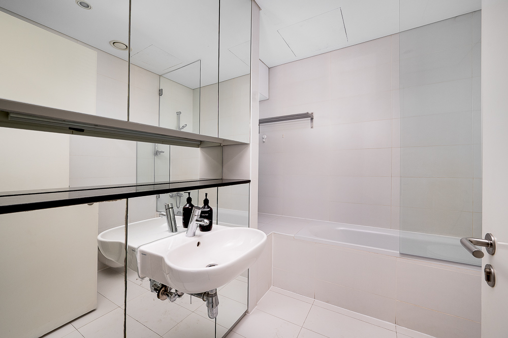 2 Bedrooms Apartment in Index Tower